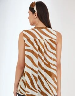 Tobacco Hand Embroidered Sleeveless Shirt -Africans Shop aw23nktp10b