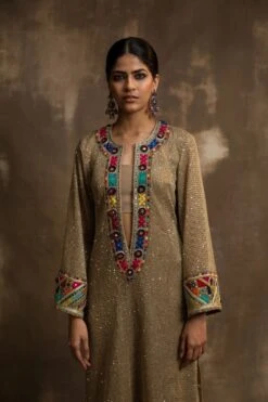 Pushkar Gold Kurta With Dhoti And Blouse -Africans Shop kka41 3