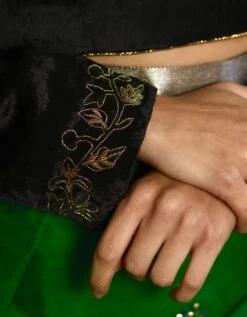 Black Deep U Neck Blouse -Africans Shop nnablkvlvtrmn4