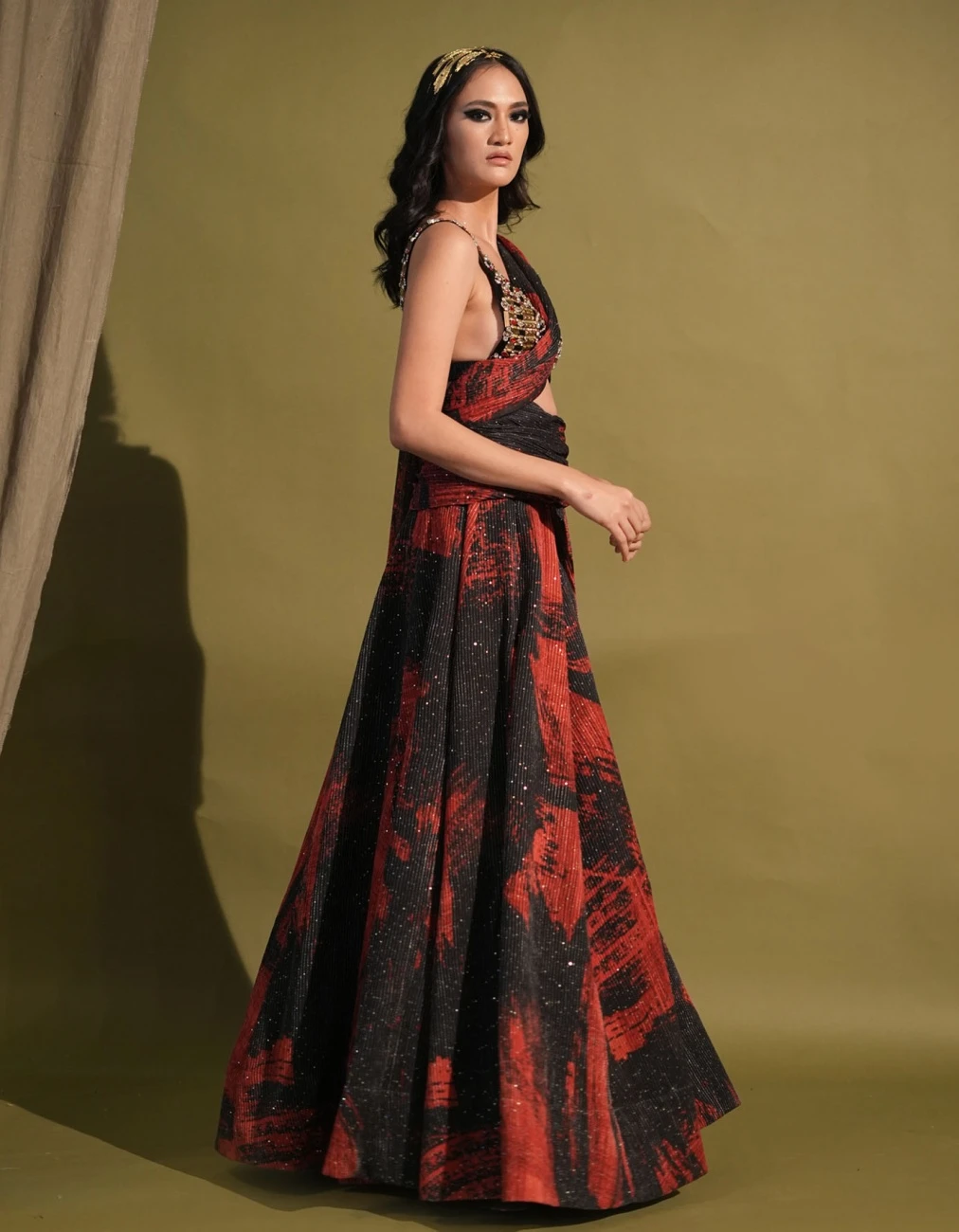 Red & Black Stroke Print Lehenga Blouse Set Metallic Gold Embellishment 4 Red & Black Stroke Print Lehenga Blouse Set Metallic Gold Embellishment - Image 2