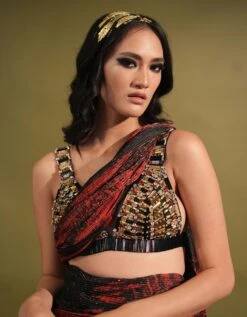 Red & Black Stroke Print Lehenga Blouse Set Metallic Gold Embellishment 9 Red & Black Stroke Print Lehenga Blouse Set Metallic Gold Embellishment -Africans Shop qutrs240293