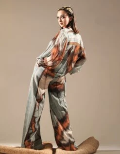 Powder Blue Butterfly Placement Print Top -Africans Shop qutrs24052b