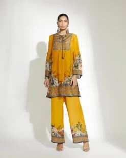 Mustard Notting Hill Pankti Top