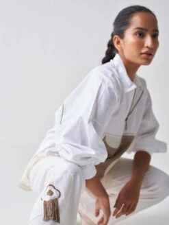 White Patch U Hem Shirt -Africans Shop ss23s014