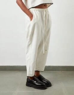 Duro Pants In Off White -Africans Shop urvashi263